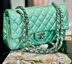 CHANEL MEDIUM CLASSIC FLAP BAG PATENT LEATHER
