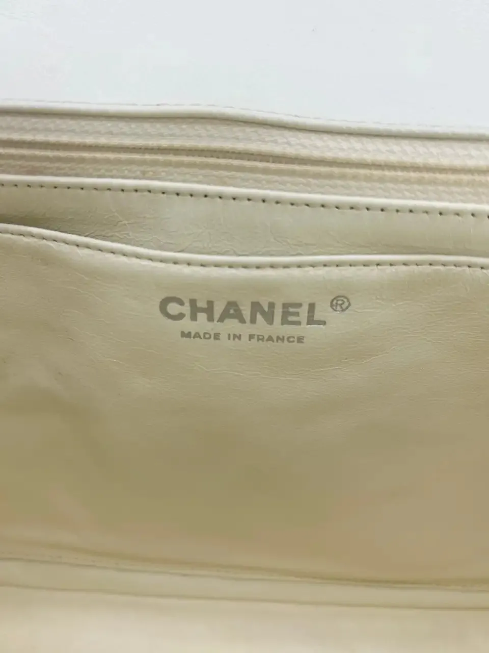 Chanel White Caviar Quilted Jumbo Single Flap Classic