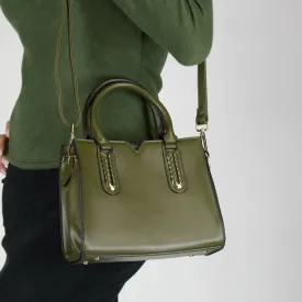 Classic Shoulder bag with metal accents