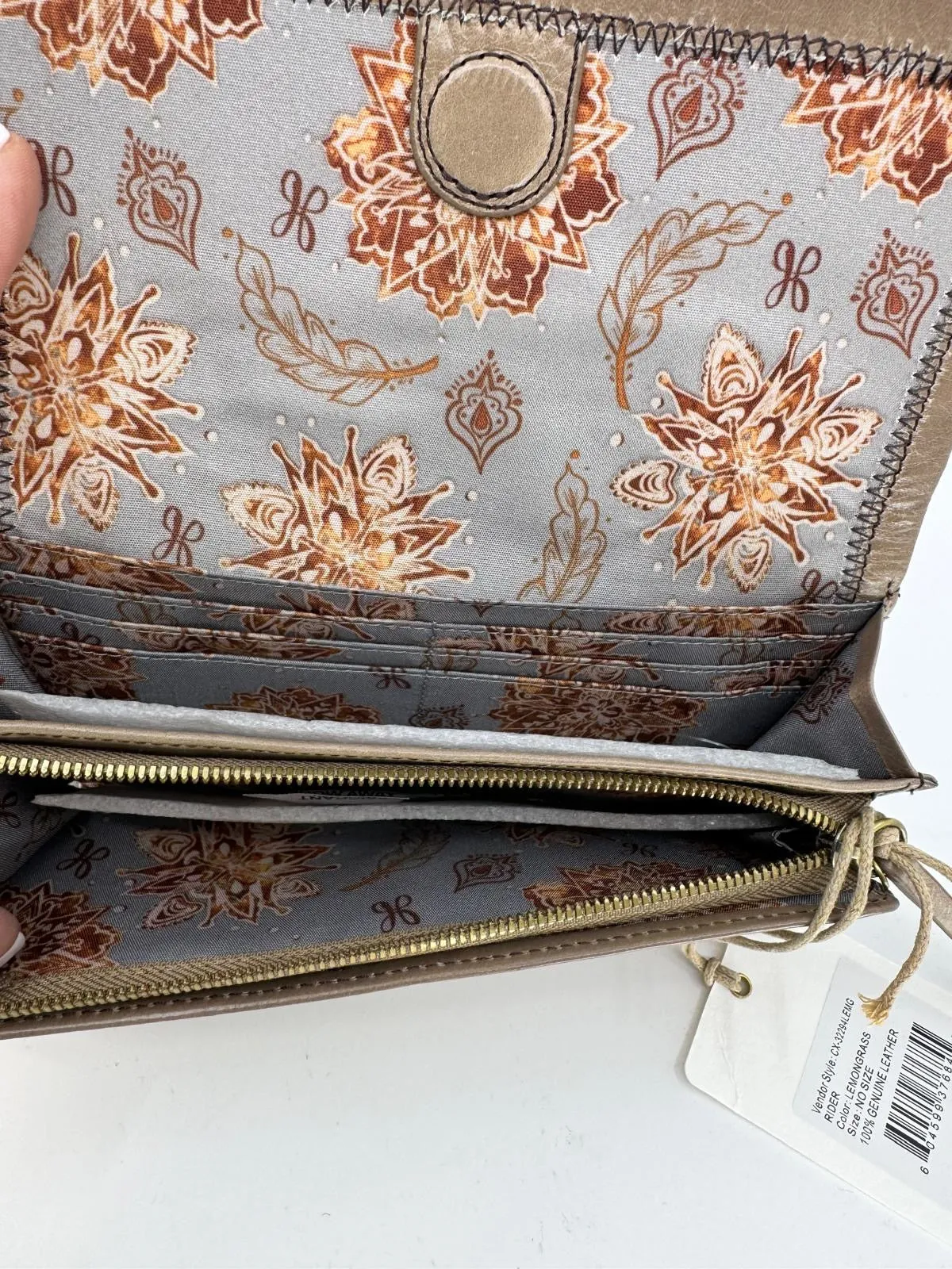 HOBO BELL RIDER STITCHED TRIFOLD LEATHER WALLET
