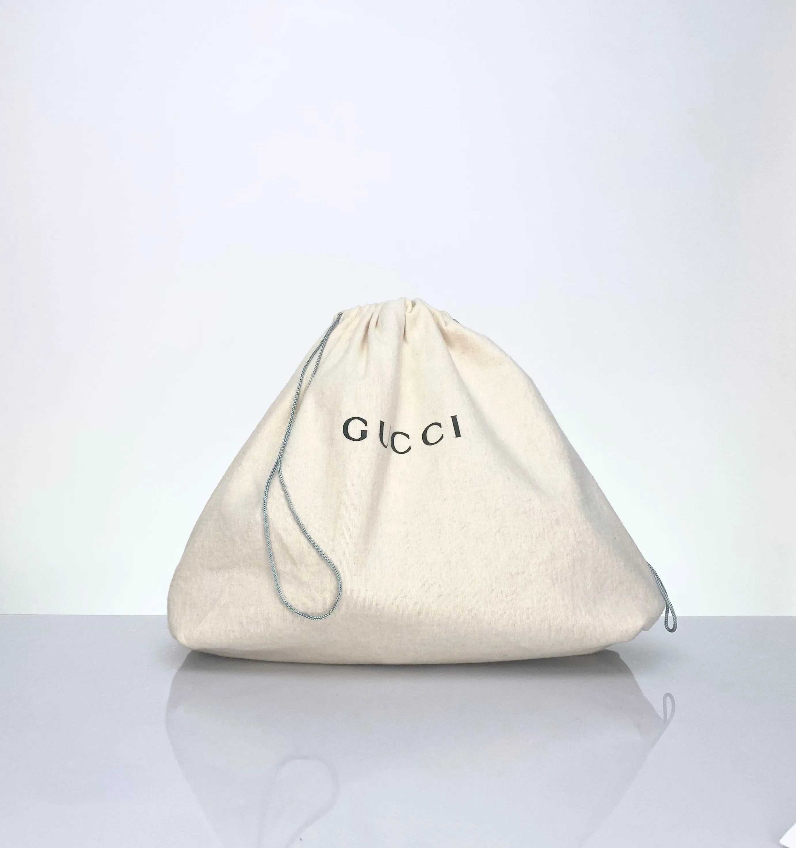 Vintage Gucci Black Leather Drawstring Bucket Bag